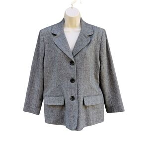 Norm Thompson Elegant Charcoal Blazer